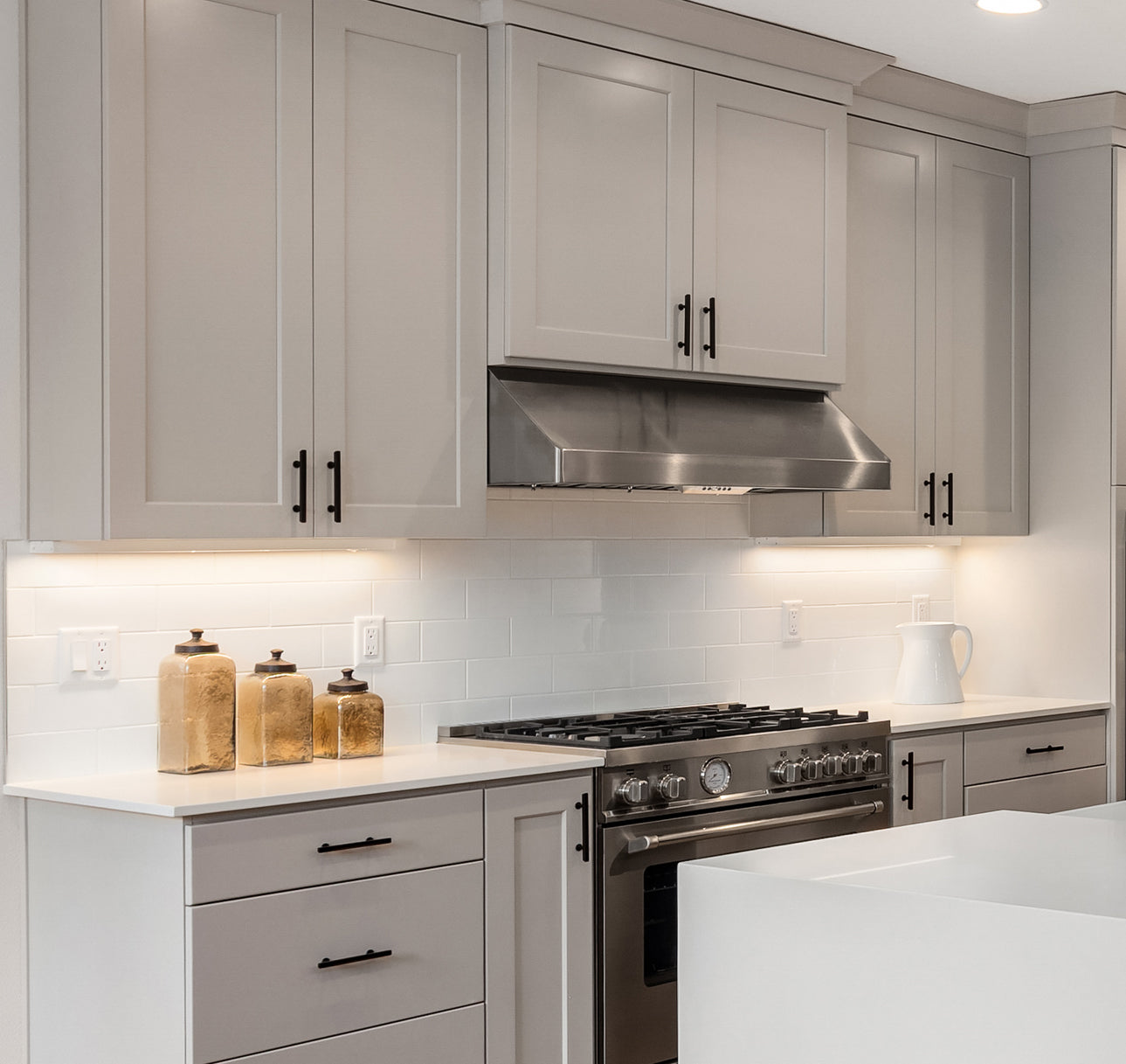 12” Contractor Grade Under Cabinet Light 5 CCT Selectable